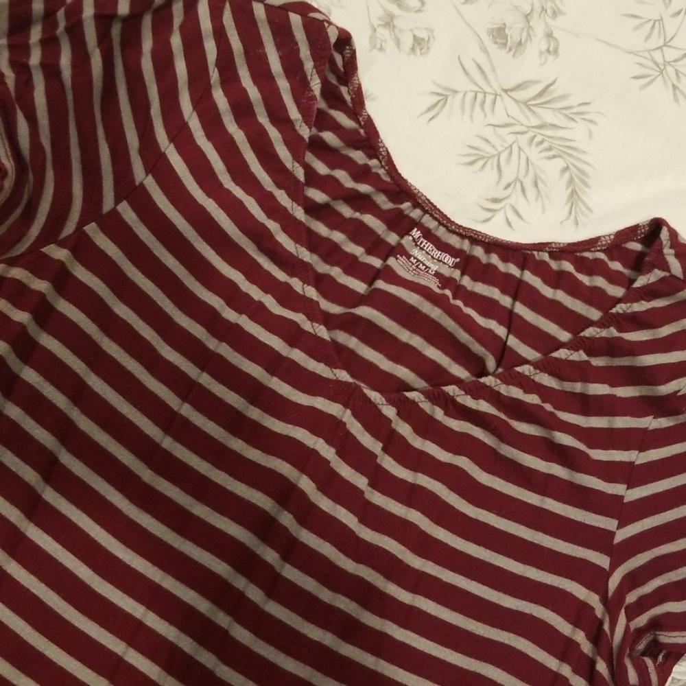 Motherhood maternity shirt